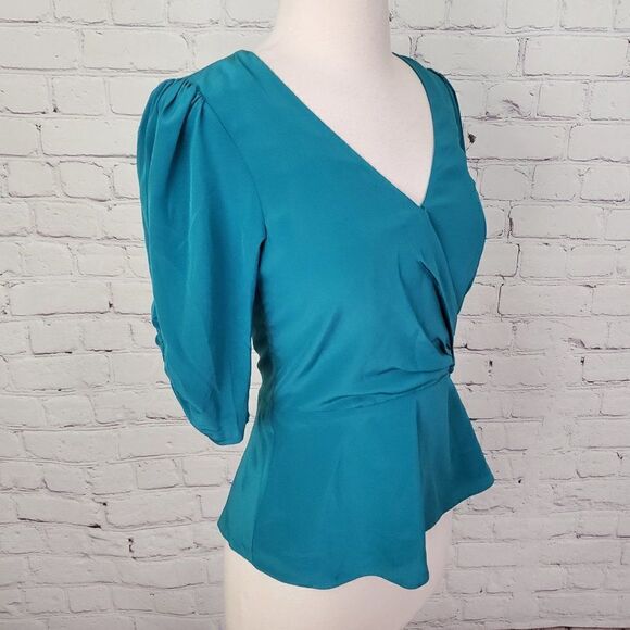 PARKER kelly green 100% silk peplum blouse XS - Picture 3 of 7